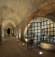 Visite guidée du sous-sol archéologique