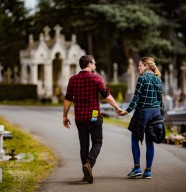 Déambulation singulière au coeur du cimetière