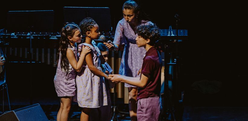 Mois Voix d'enfants / Espace scénique