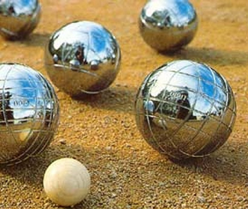 Concours de pétanque