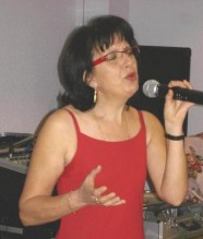 Marie-Françoise Chante La Chanson Française