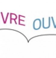 Bibliothèque À Livre Ouvert