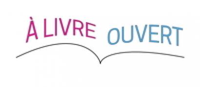 Bibliothèque À Livre Ouvert